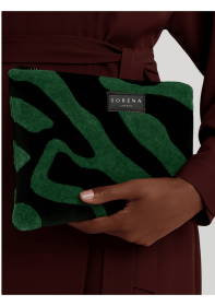 ANIMAL VELVET PETROL CLUTCH